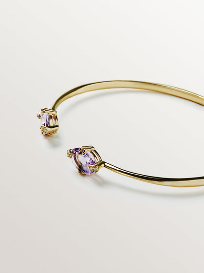 Pulsera abierta de oro amarillo de 9K con amatistas rosas y diamantes