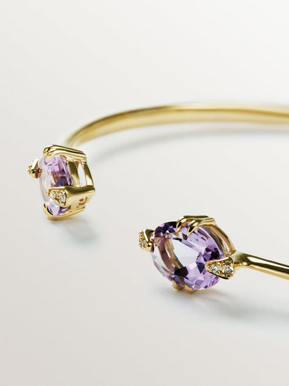 Pulsera abierta de oro amarillo de 9K con amatistas rosas y diamantes