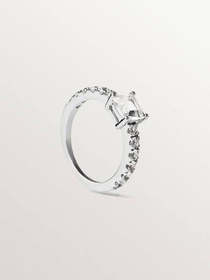 Anillo solitario de plata 925 con cuarzo y topacios blancos