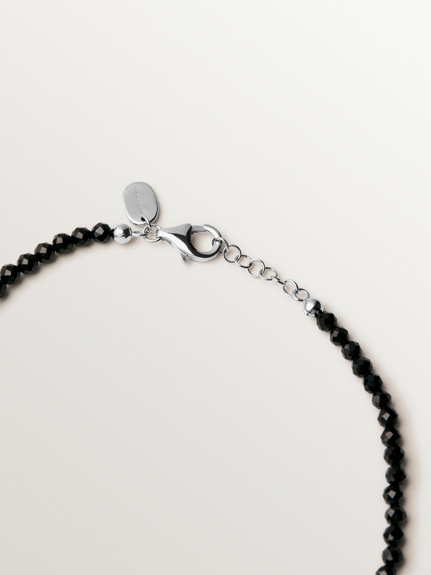 Collar de plata 925 con espinelas negras y perla